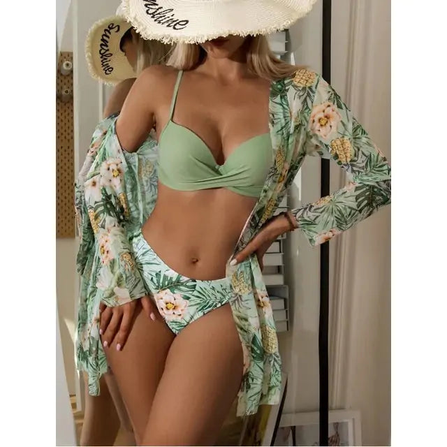 Don’t Wait – This Tropical Vibe Bikini Set is Selling Out Fast - summababe